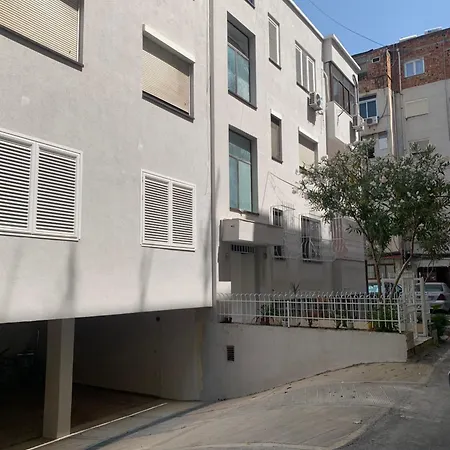 Nazari 2 *